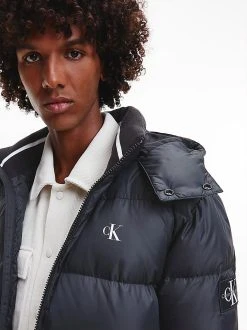 Calvin Klein Jeans Miesten Untuvatakki K ESS LONG HOODED DOWN JACKET Musta -Makia kauppa 418 j30j322559beh 99 5