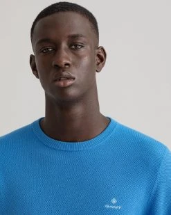 Gant Miesten Puuvillaneule, Cotton Pikee Crew Sininen -Makia kauppa gant miesten puuvillaneule cotton pikee crew kirkkaansininen 3 scaled