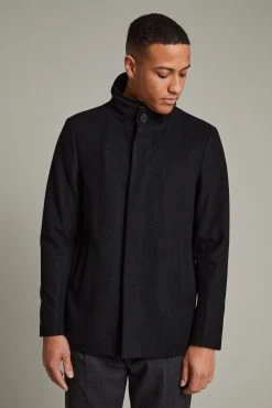 MATINIQUE Miesten Villakangastakki HARVEY SHORT Musta