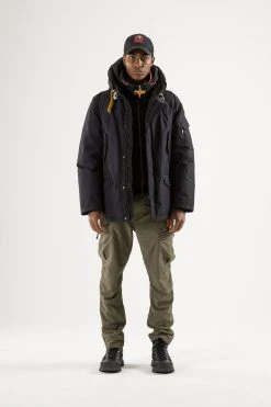 Parajumpers Miesten Talvitakki Right Hand Core Musta -Makia kauppa parajumpers miesten talvitakki right hand core musta 3