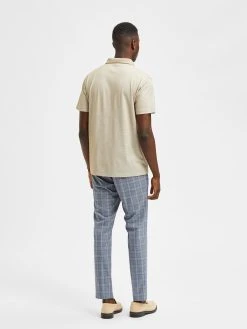 Selected Miesten Pikeepaita LEROY COOLMAX NOS VIILENTÄVÄ PIKEE Beige -Makia kauppa selected miesten pikeepaita leroy coolmax nos viilentava pikee beige 2