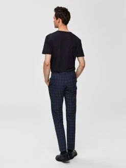 Selected Miesten T-paita, Pima Ss V-neck Musta -Makia kauppa selected miesten t paita pima ss v neck musta 2