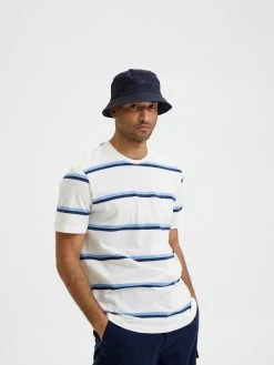 Selected Miesten T-Paita RELAX OWEN SS O-NECK Raidallinen Sininen -Makia kauppa selected miesten t paita relax owen ss o neck raidallinen sininen 5